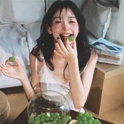 海底娇娃蓝华：处女任务